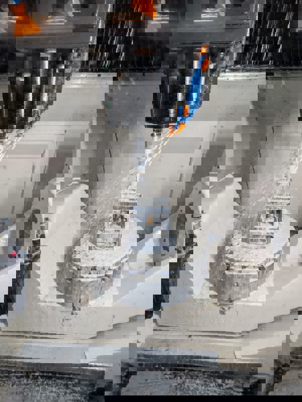 Prelucrări simultane in 5 axe